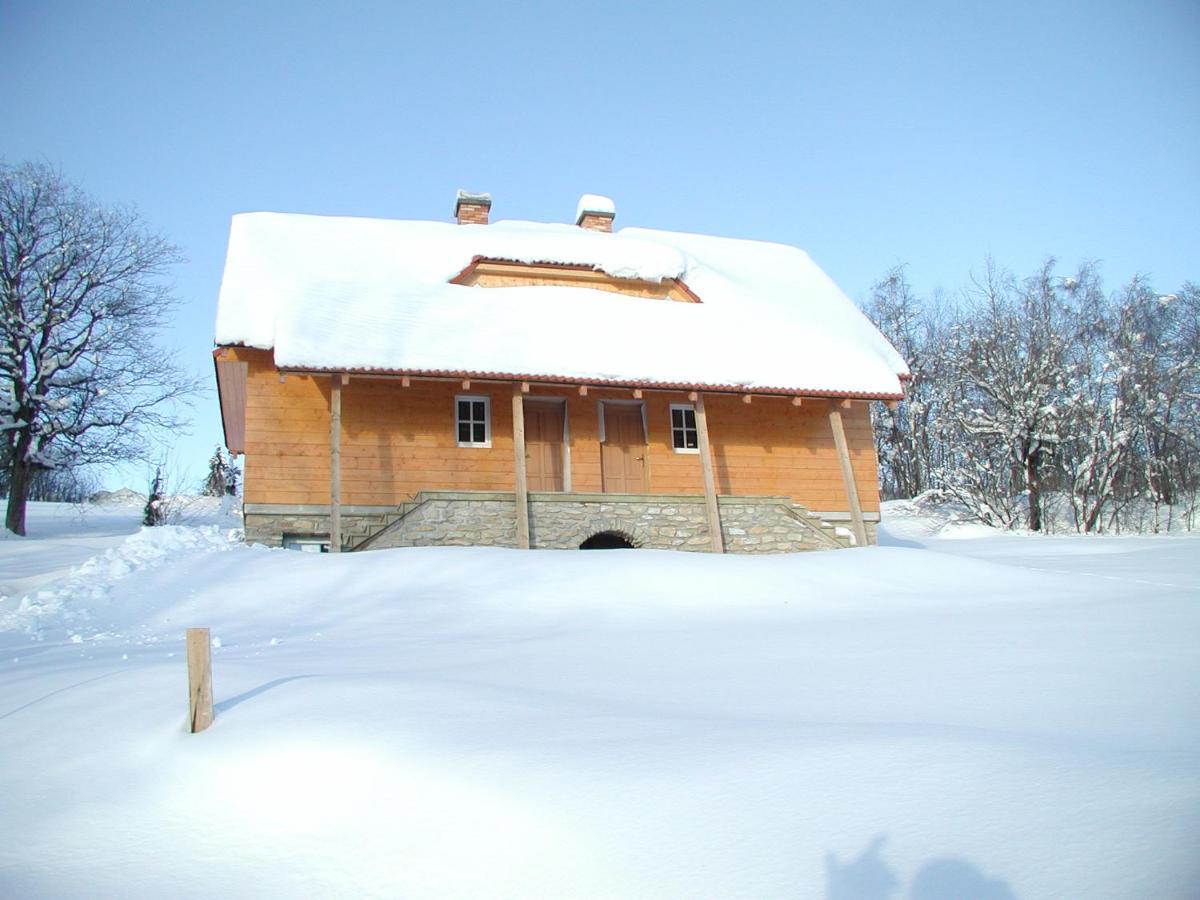 Chata U Lesa Výprachtice Exteriér fotografie