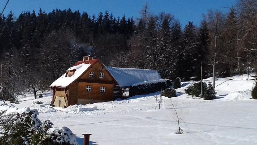 Chata U Lesa Výprachtice Exteriér fotografie