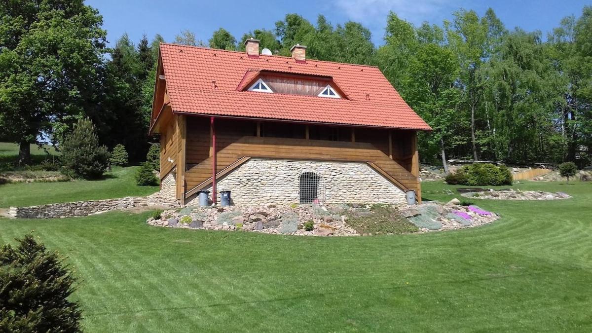 Chata U Lesa Výprachtice Exteriér fotografie